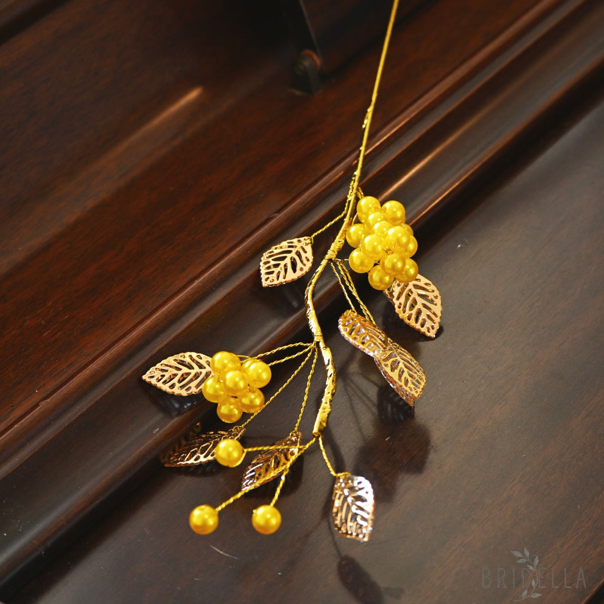 Golden Artificial Berry Stem with Metallic Leaves Faux Red/Yellow Berry Picks K103