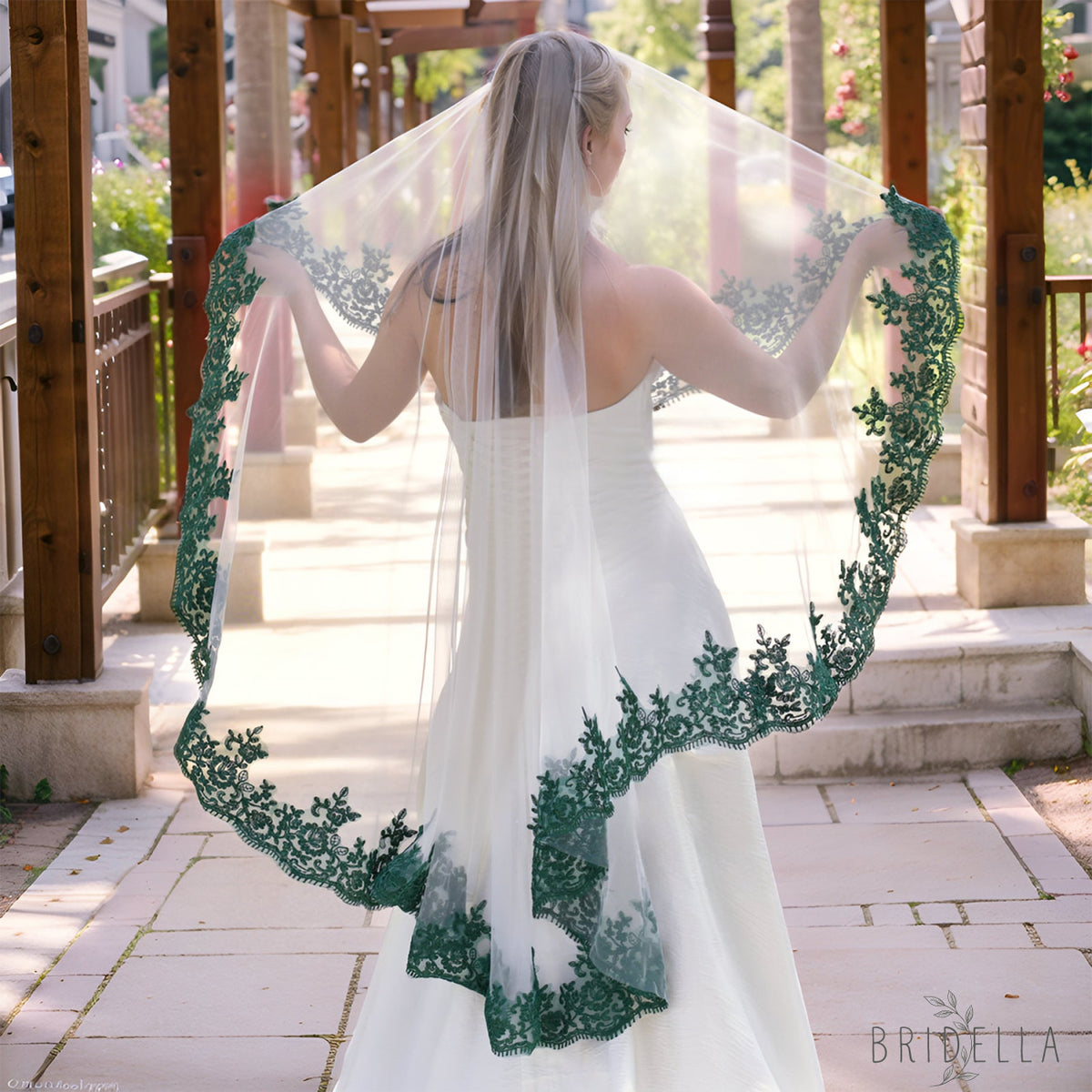 M112-W green lace mesh hair comb