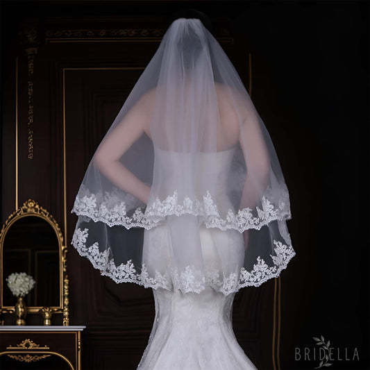 V79-I ivory lace mesh veil