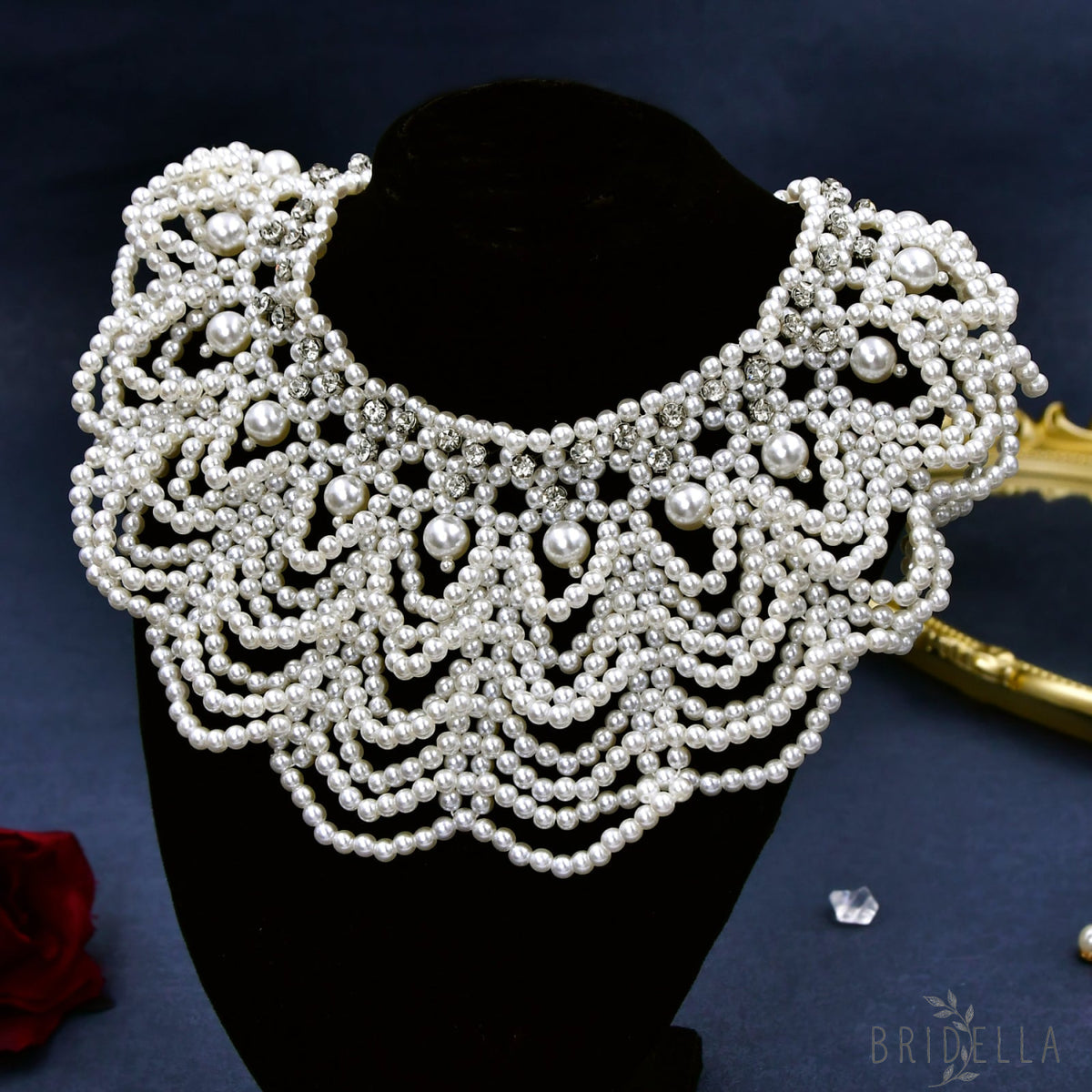 VG05 white pearl shawl