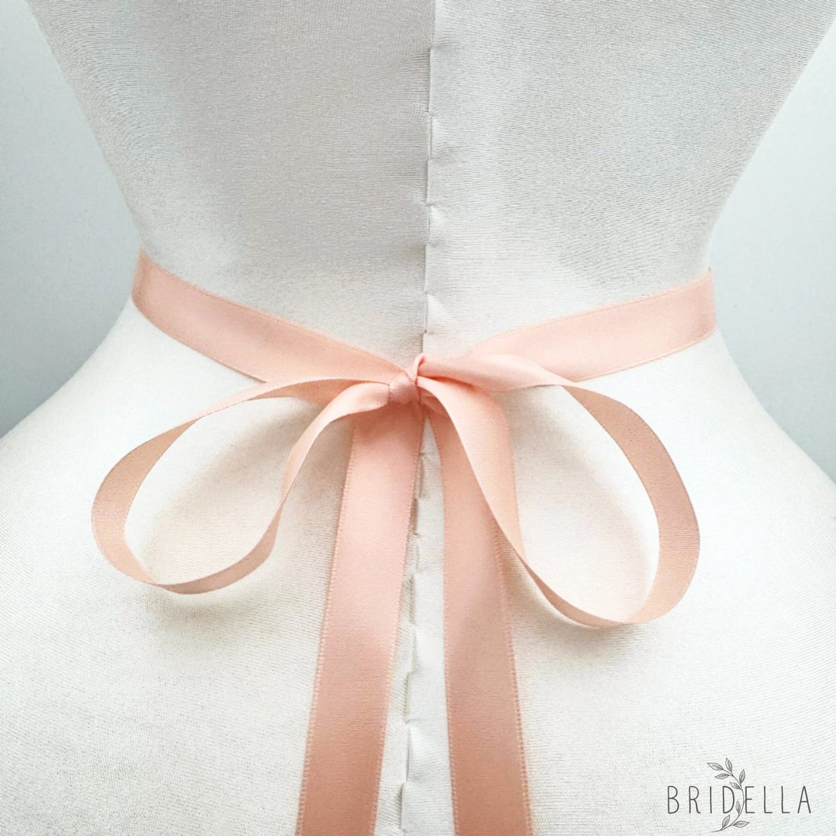 Ivory Rhinestone & Flower Belt - Blets