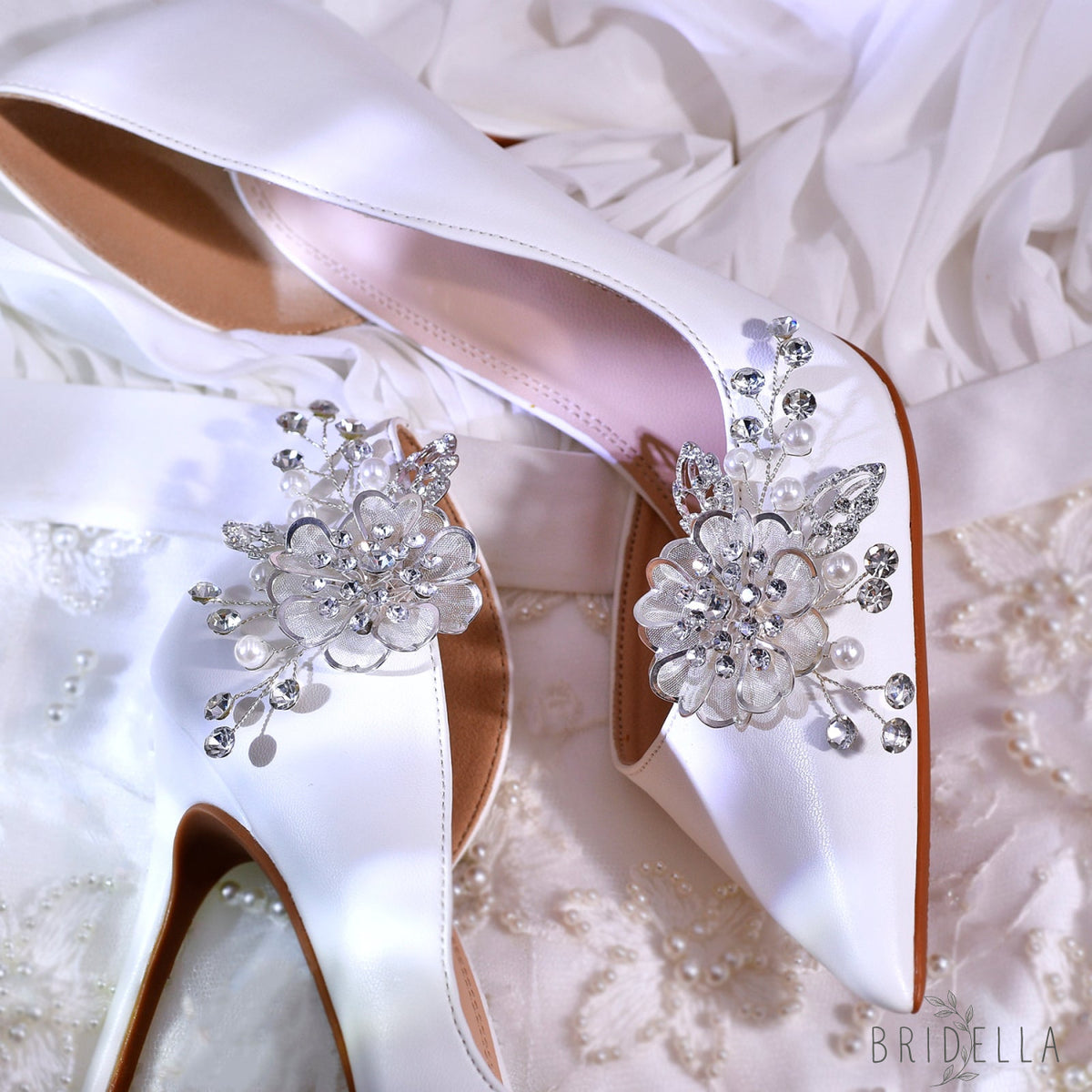 Leaf Flower Rhinestone Bridal Shoe Clips Wedding Decoration - Bridella BHX63 - White
