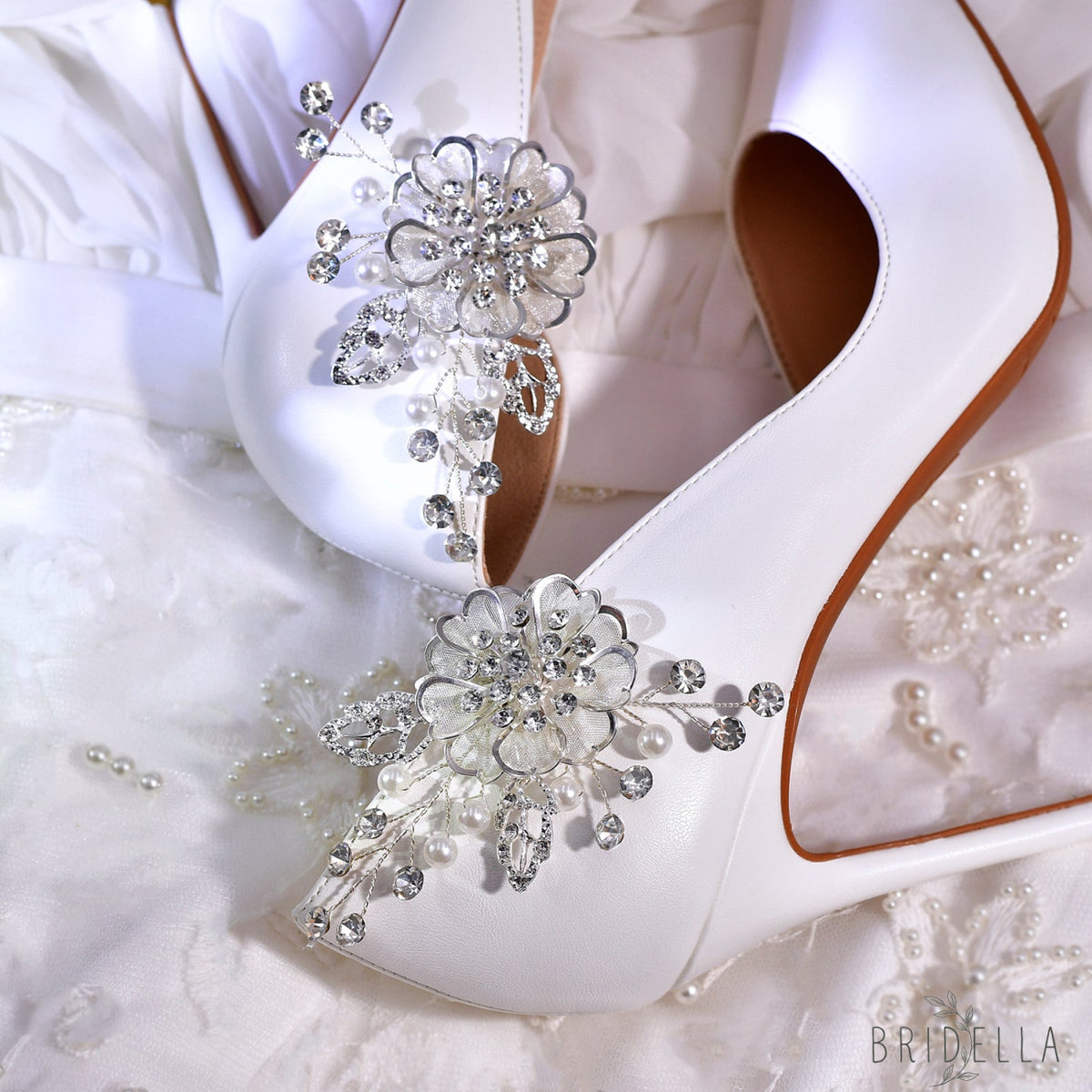 Leaf Flower Rhinestone Bridal Shoe Clips Wedding Decoration - Bridella BHX63 - White