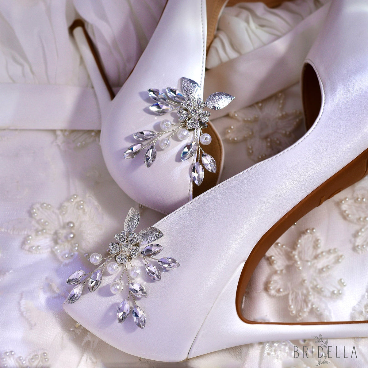 Leaf Rhinestone Bridal Shoe Clips Wedding Heel Decoration - Bridella BHX67 - White