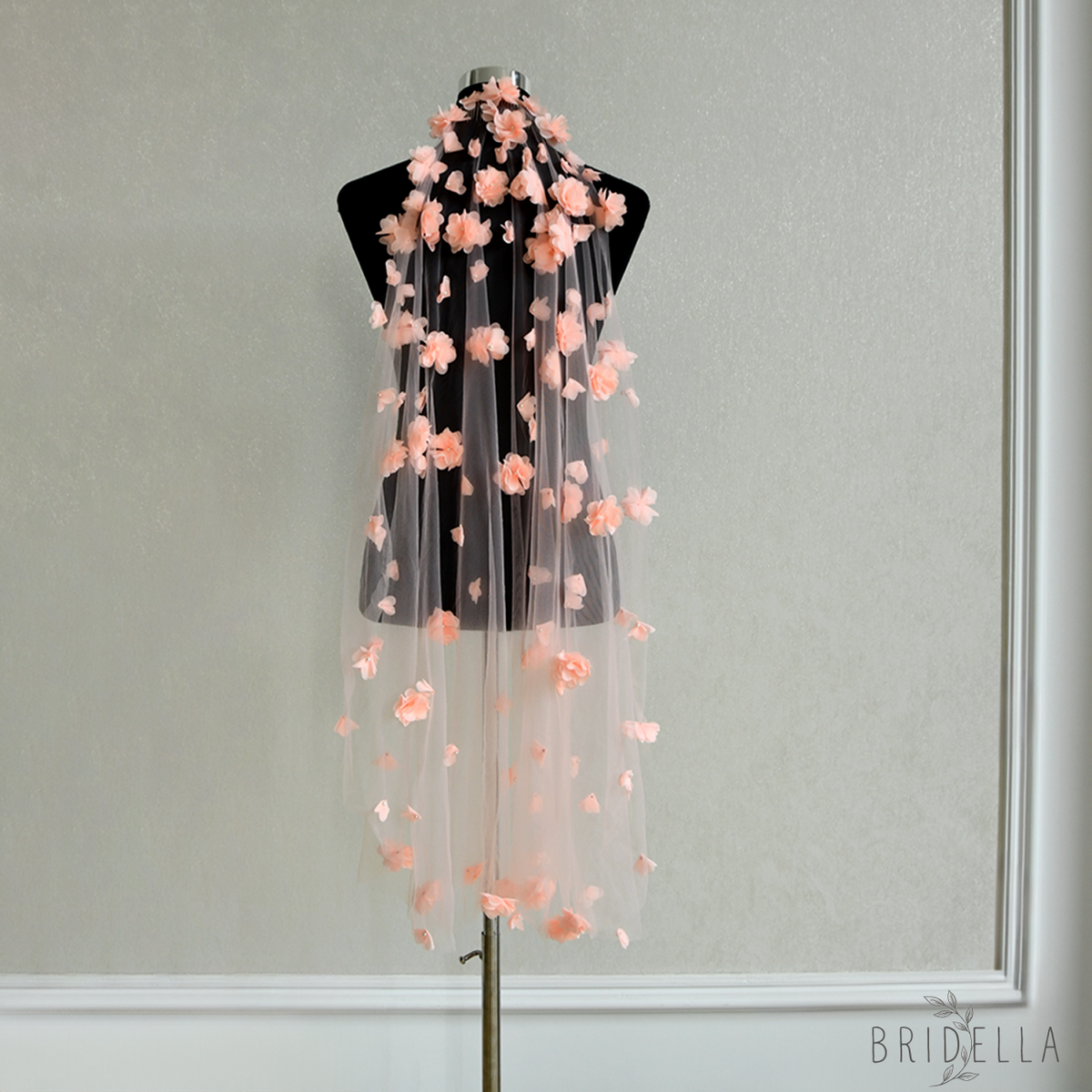 M137 pink pearl mesh hair comb