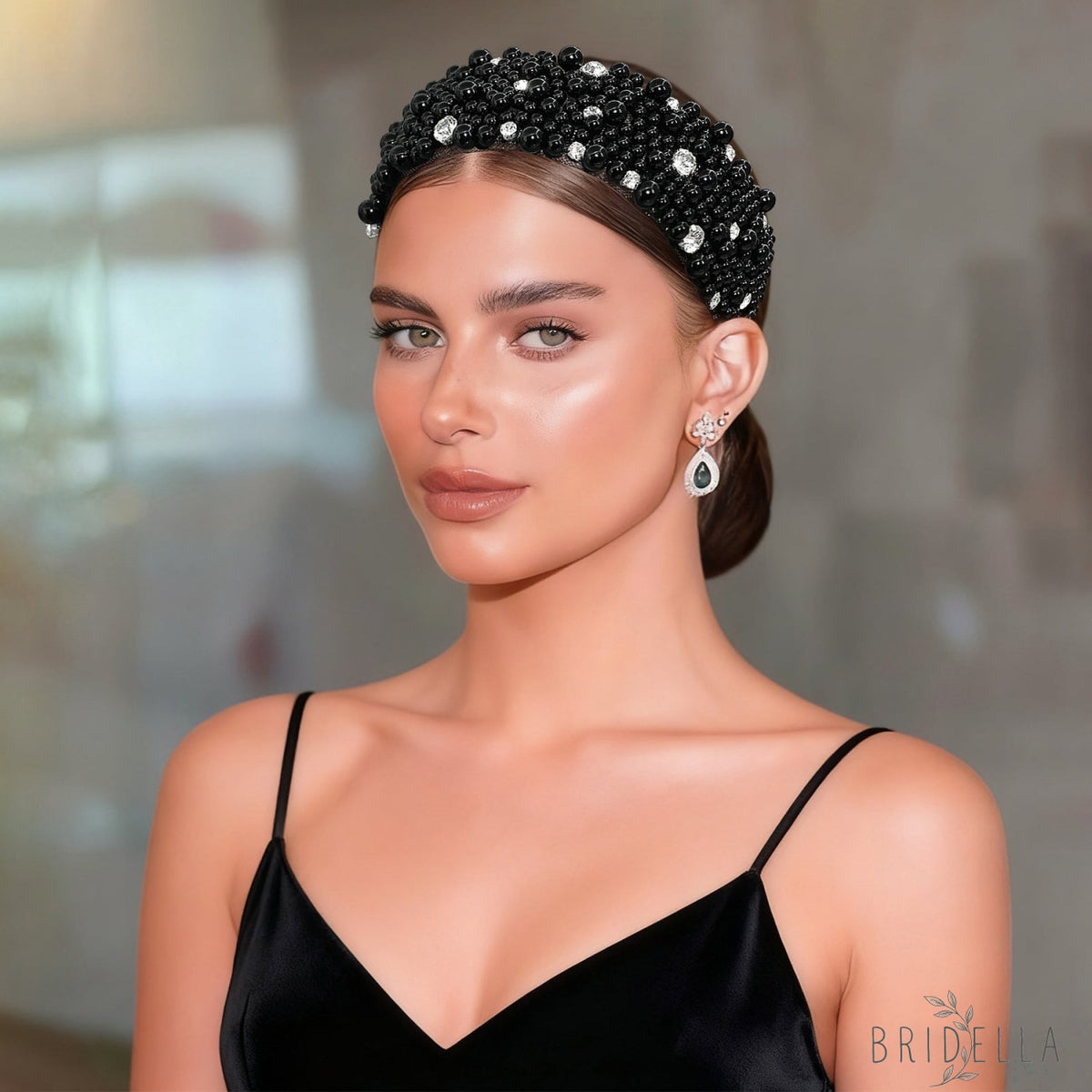 Retro Pearl Rhinestone Bridal Headband Party Hair Accessories - Bridella BYXA210