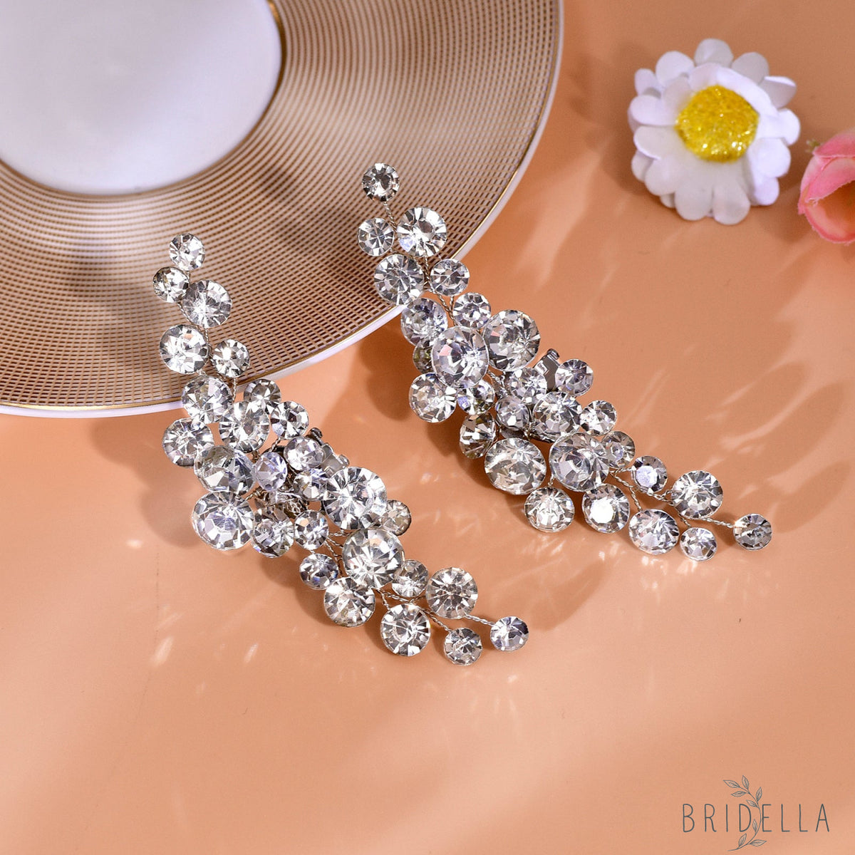 Rhinestone Bridal Shoe Clips Wedding Heel Decoration - Bridella BHX60 - White