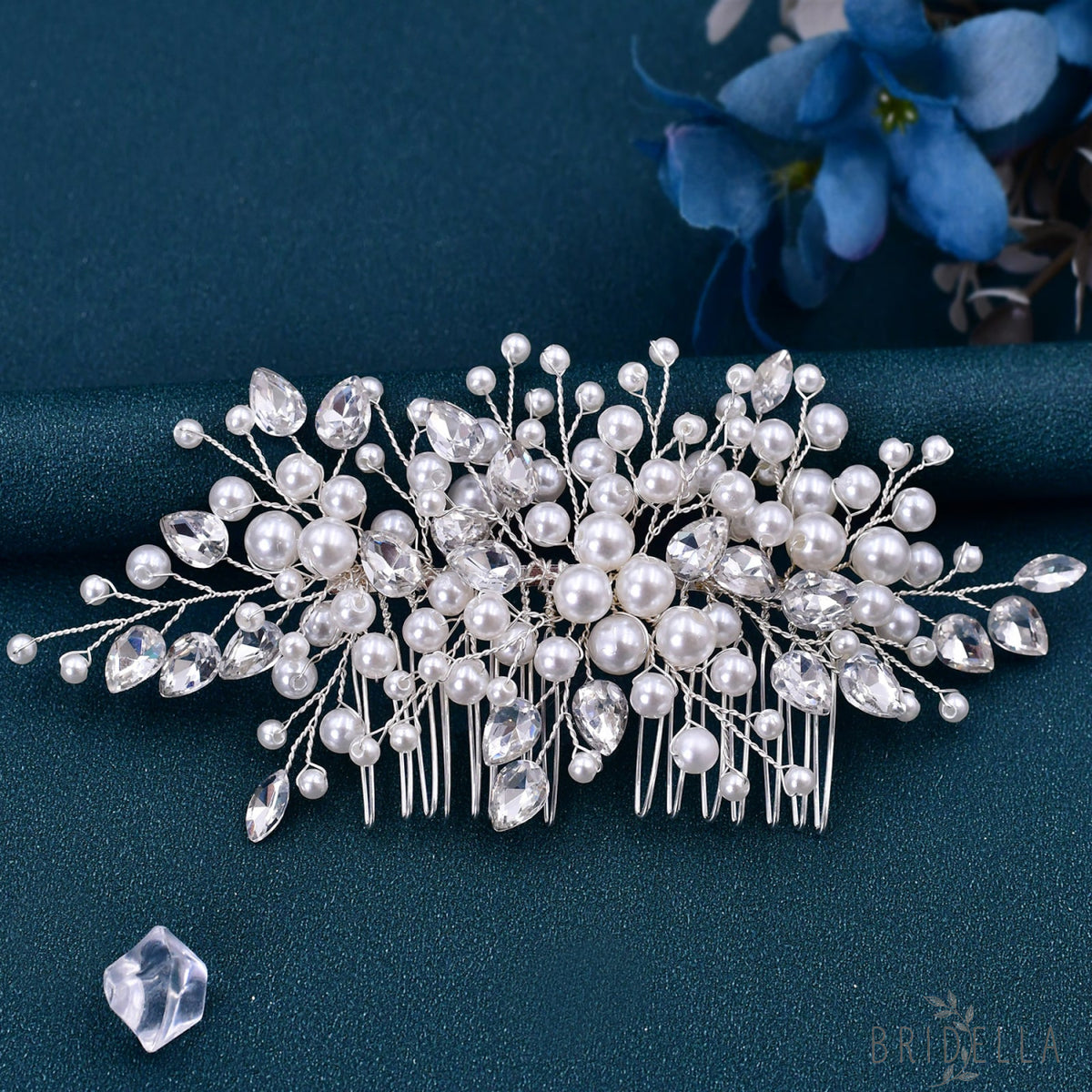 BHP42 silver rhinestone pearl hair comb