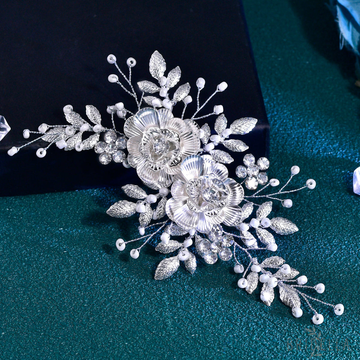 BHP780 silver rhinestone pearl hair comb