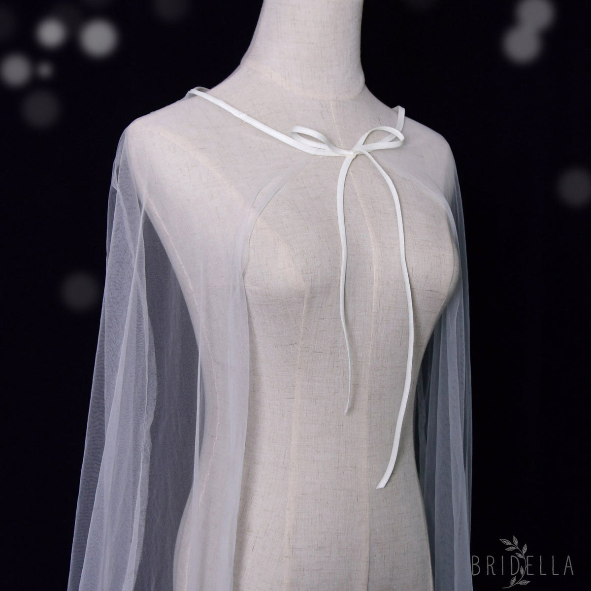 VG16-W white mesh shawl