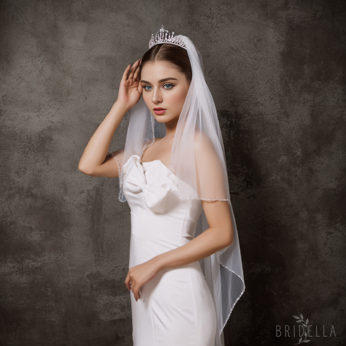 V132-IY1.5 white mesh veil