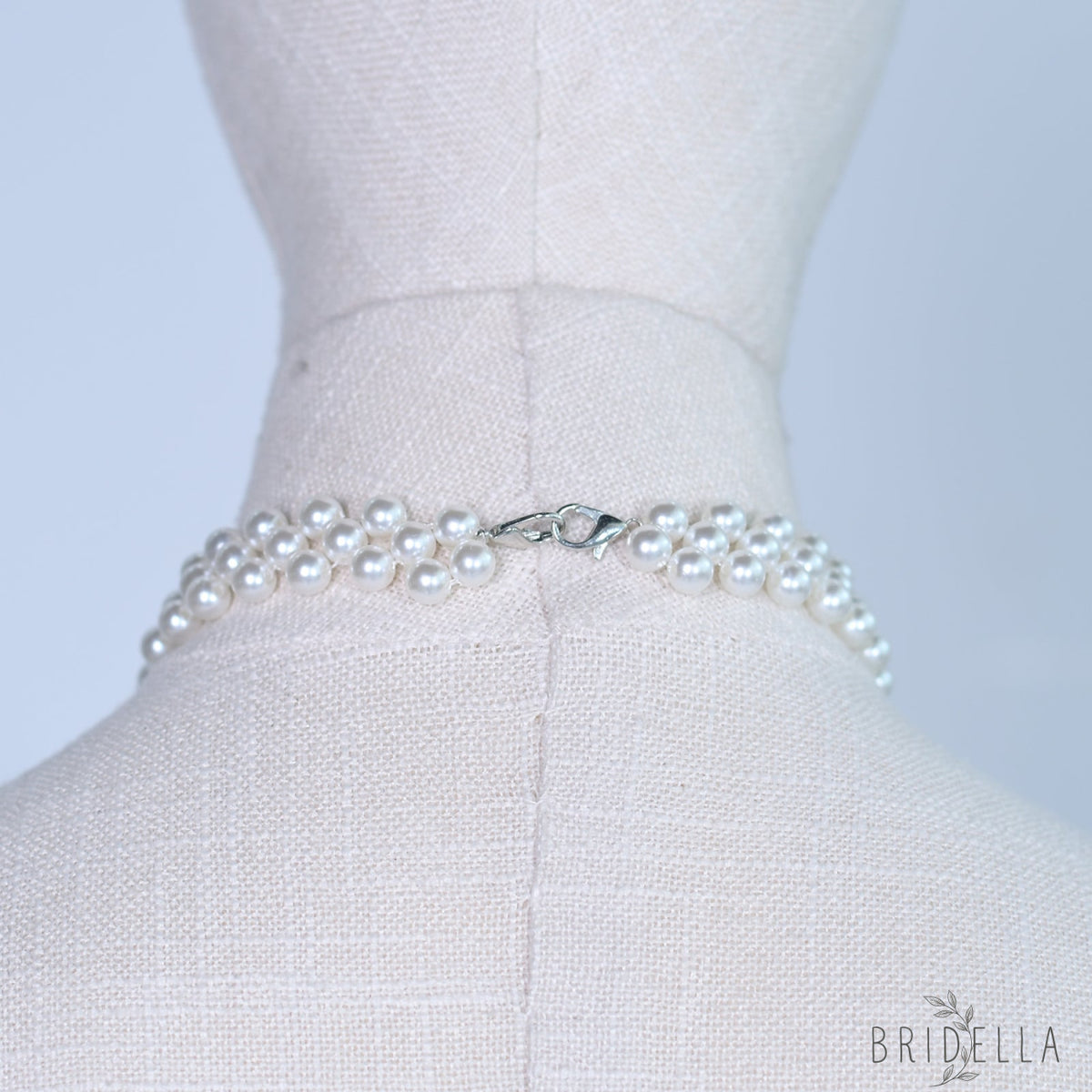 VG98 white pearl shawl