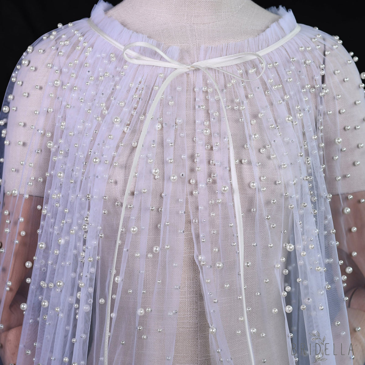 VG02-W white pearl mesh shawl
