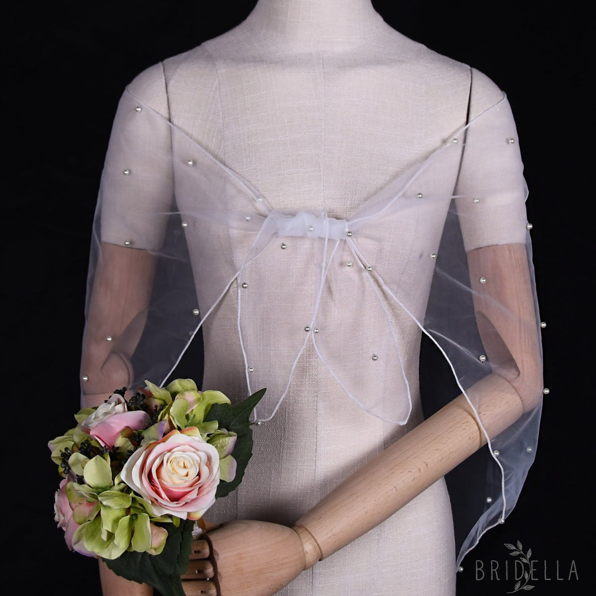 VG86-I white pearl mesh shawl
