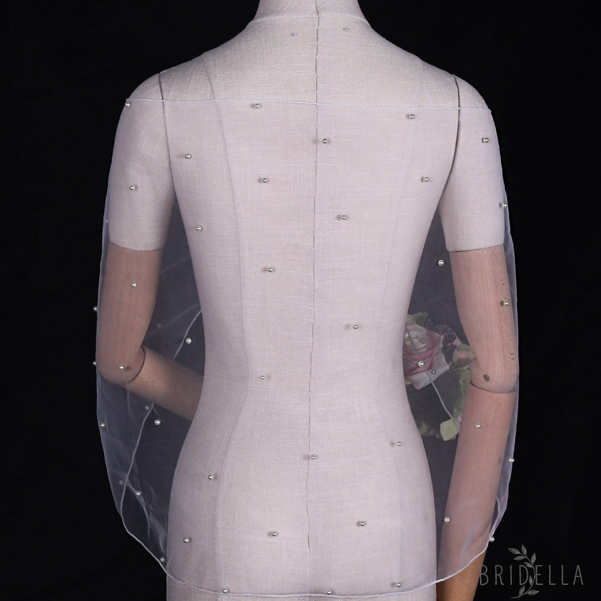 VG86-I white pearl mesh shawl