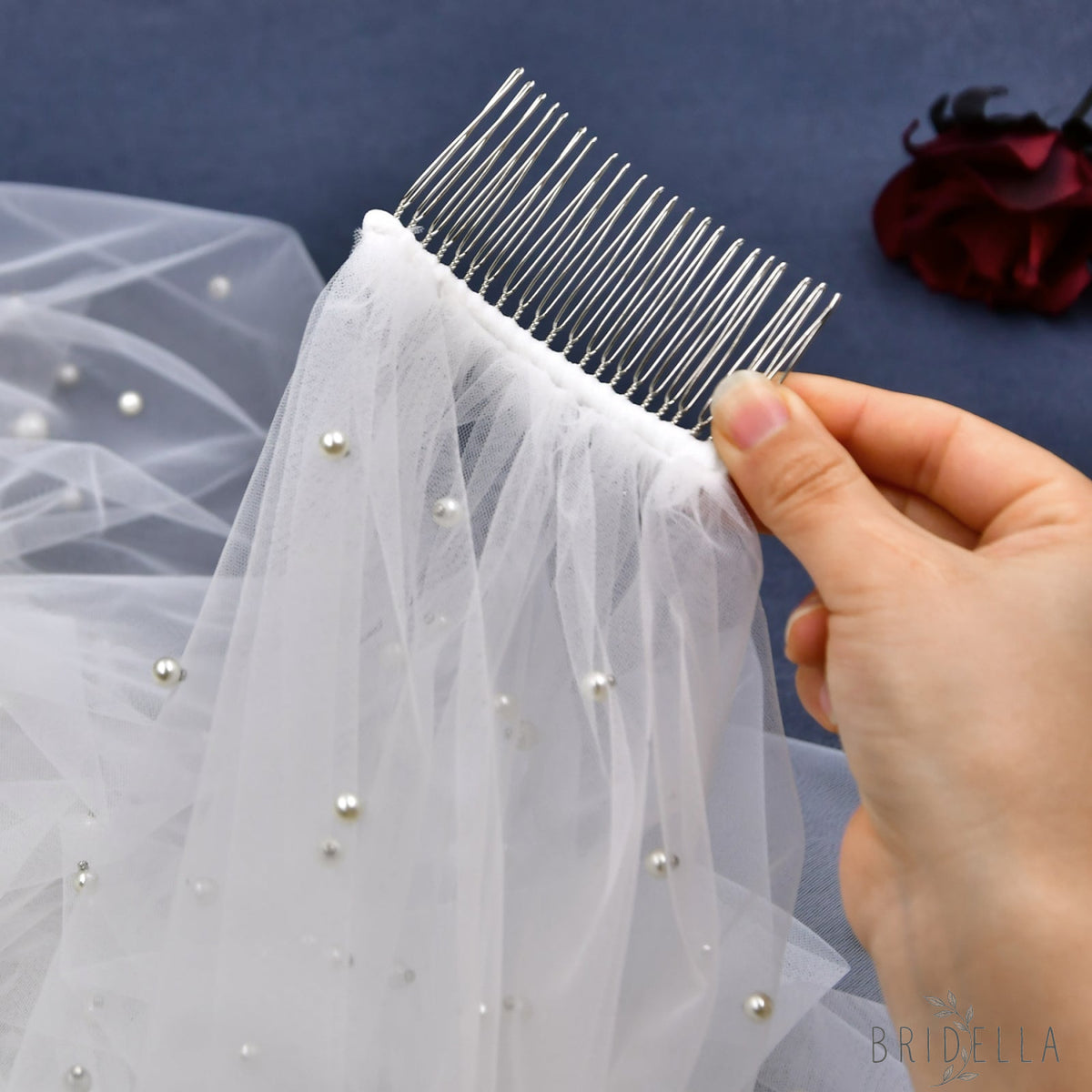 V182-IY2 white pearl mesh veil
